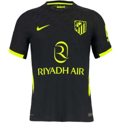 Noticias de equipaciones de fútbol: novedades que marcan la temporada