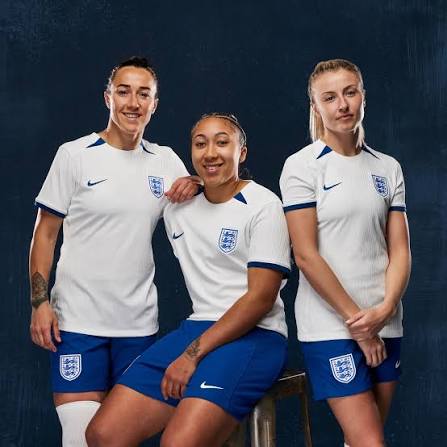 How Football Shirt Culture Continues to Evolve in England